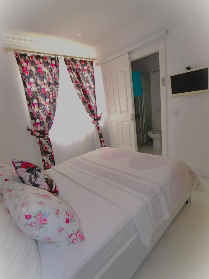Denizkizi Butik Otel Kucukkuyu Buitenkant foto